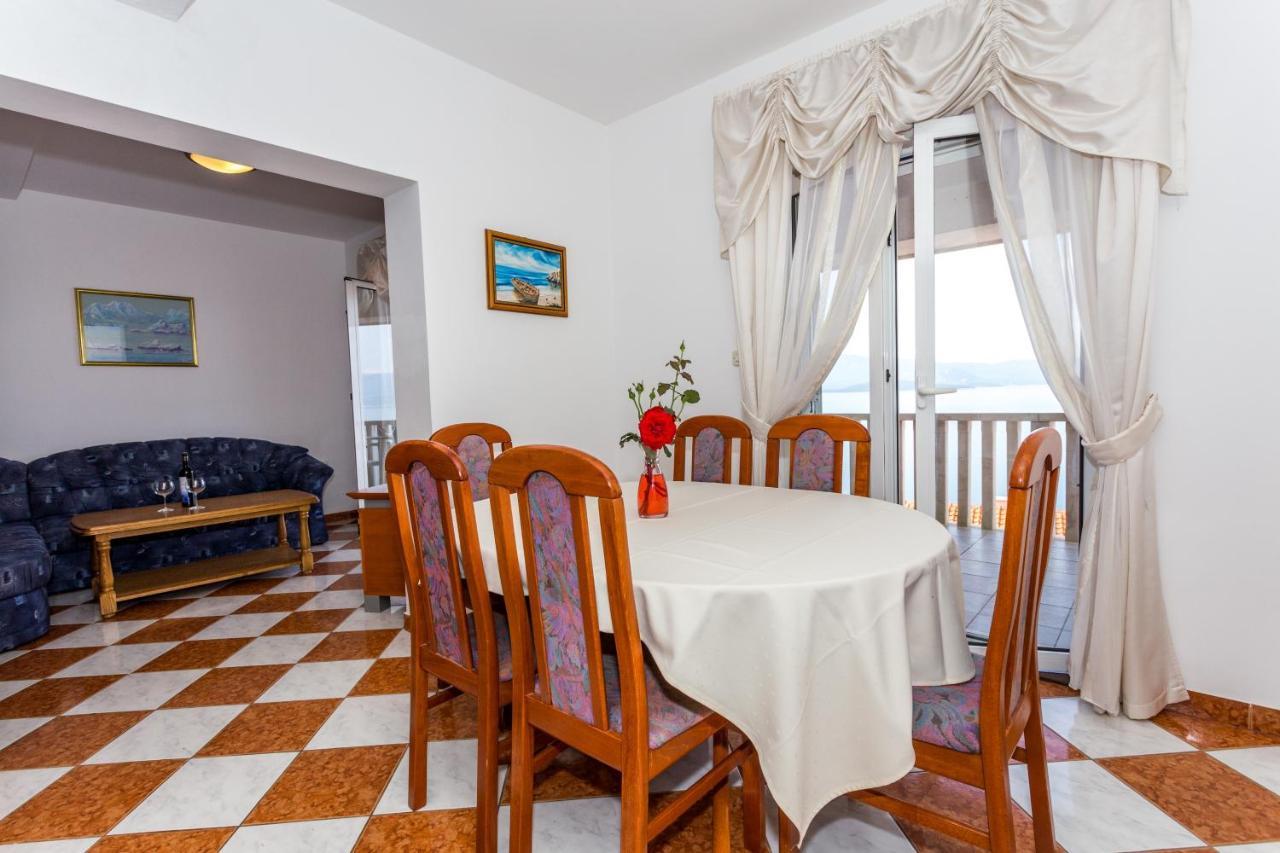 Holiday Home Komarna Ngoại thất bức ảnh