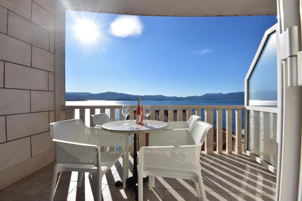 Holiday Home Komarna Ngoại thất bức ảnh